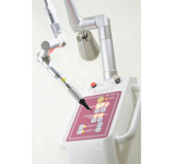 炭酸ガスレーザー エスプリ